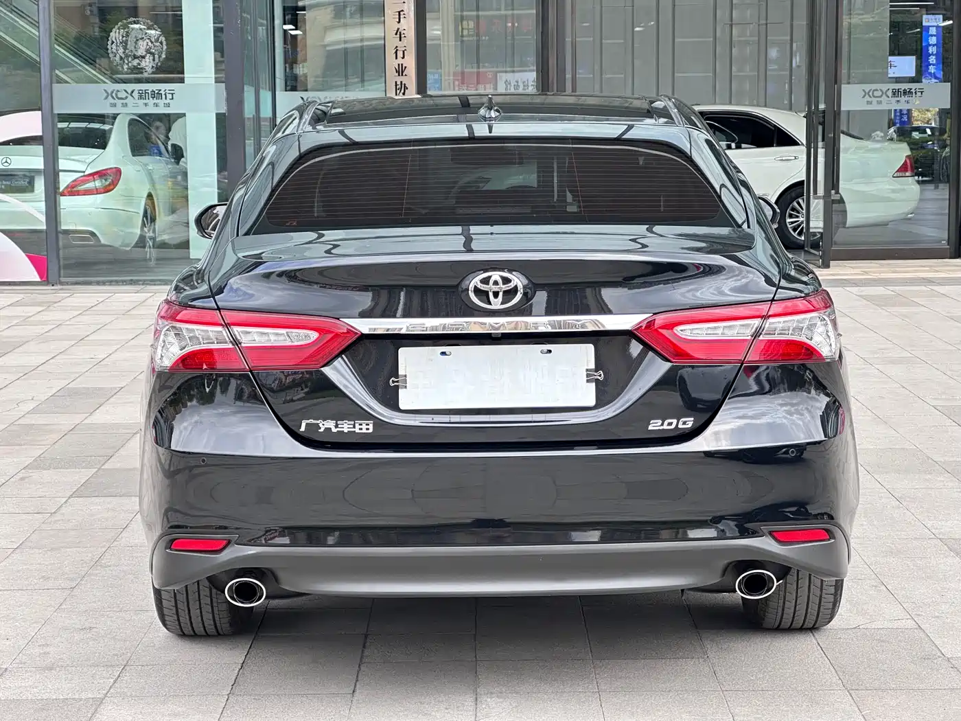Toyota Camry 2021 2.0G Luxury Edition фото 8