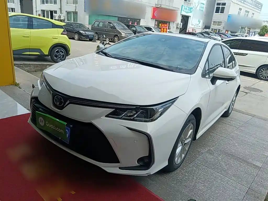Toyota Corolla 2021 1.2T S-CVT Elite PLUS Edition фото 2