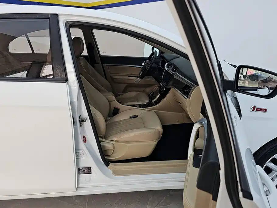 Photo 8 - Geely Emgrand
