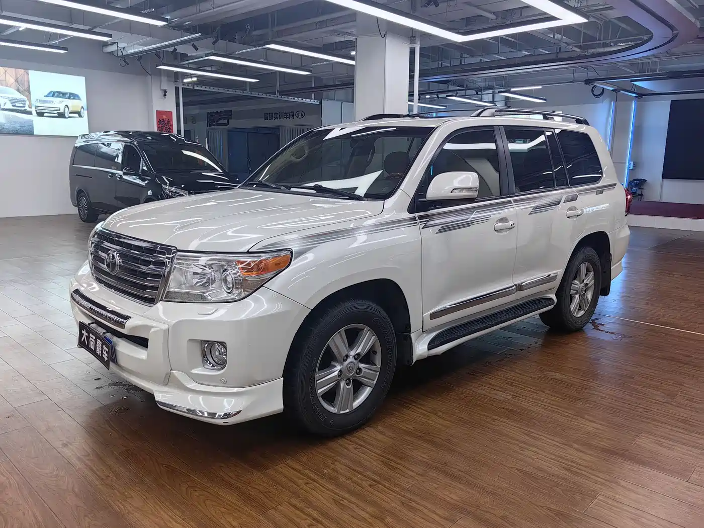 Toyota Land Cruiser (Import)