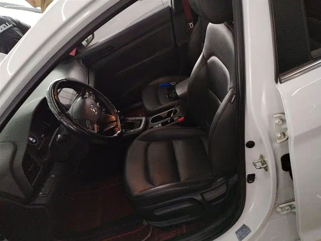 Hyundai Elantra 2019 1.4T Dual-clutch XuanDong·Vitality Type фото 14