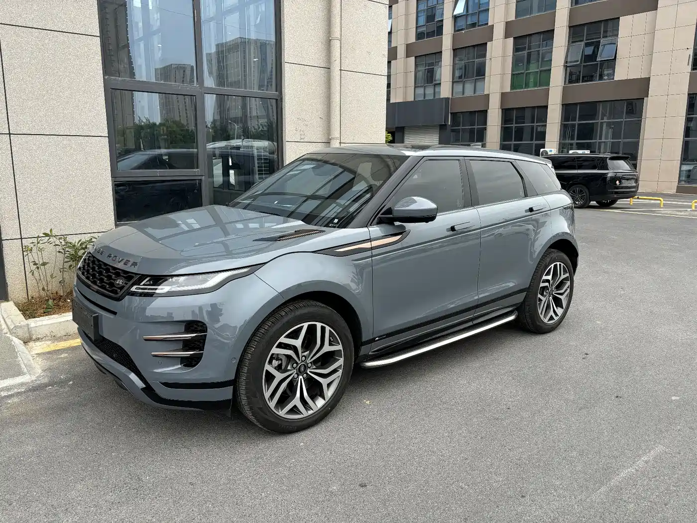 Land Rover Range Rover Evoque 2020 249PS R-DYNAMIC SE Sport Tech Edition