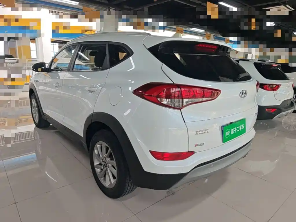 صورة 5 - Hyundai Tucson