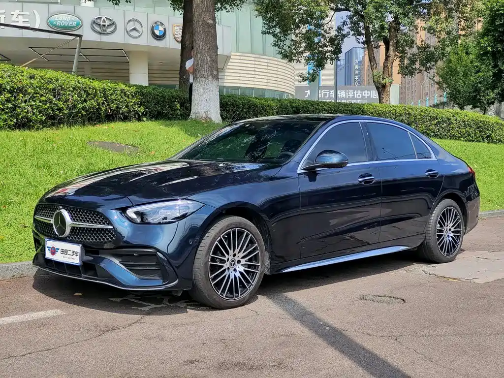 Фото 1 - Mercedes-Benz C-Class