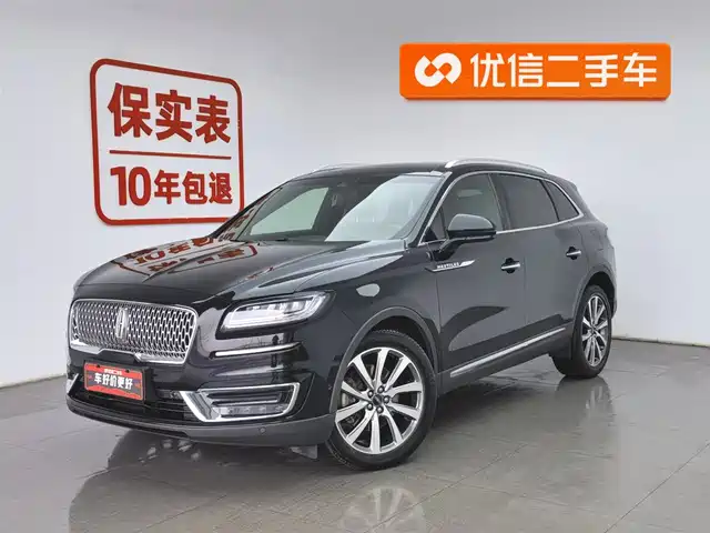 LINCOLN NAVIGATOR (IMPORT)