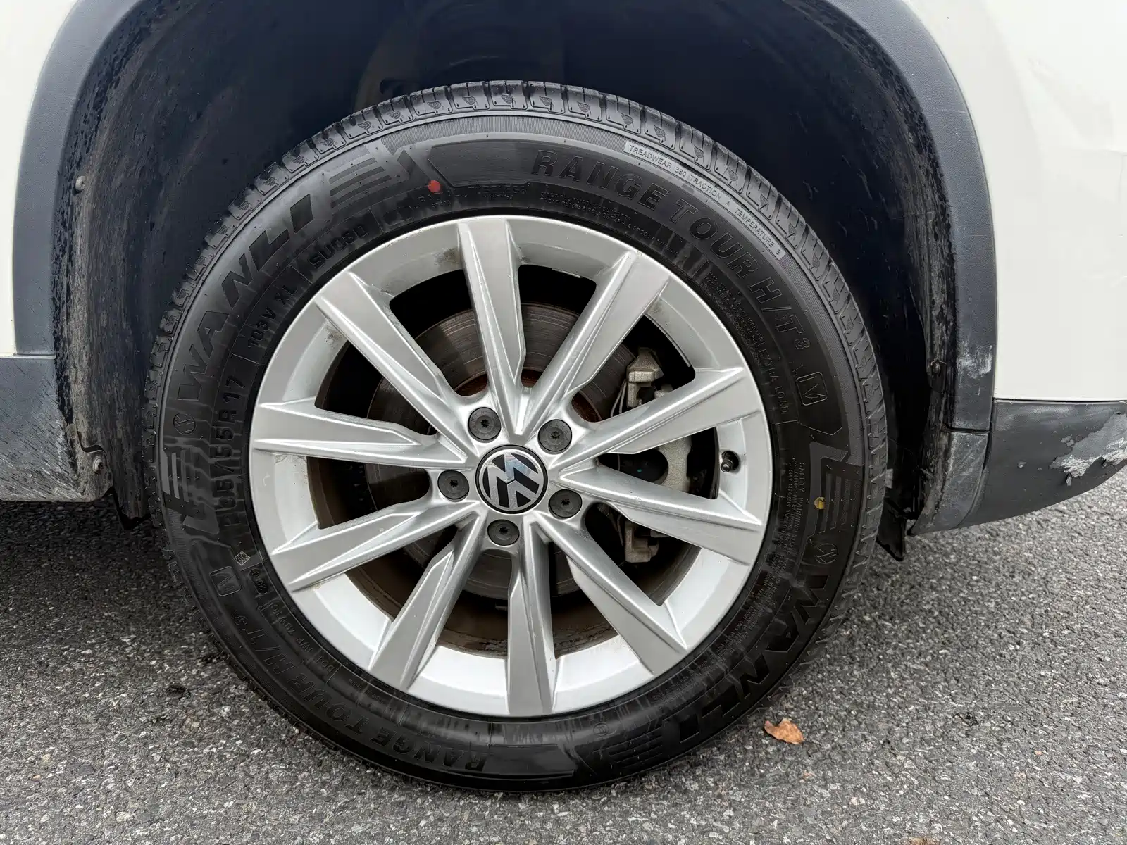 صورة 9 - Volkswagen Tiguan