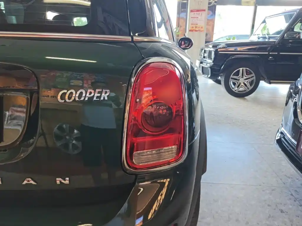 Фото 8 - MINI COUNTRYMAN