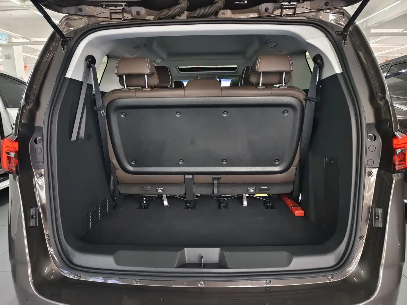 Buick GL8 2022 Land Business Class 652T Luxury фото 16