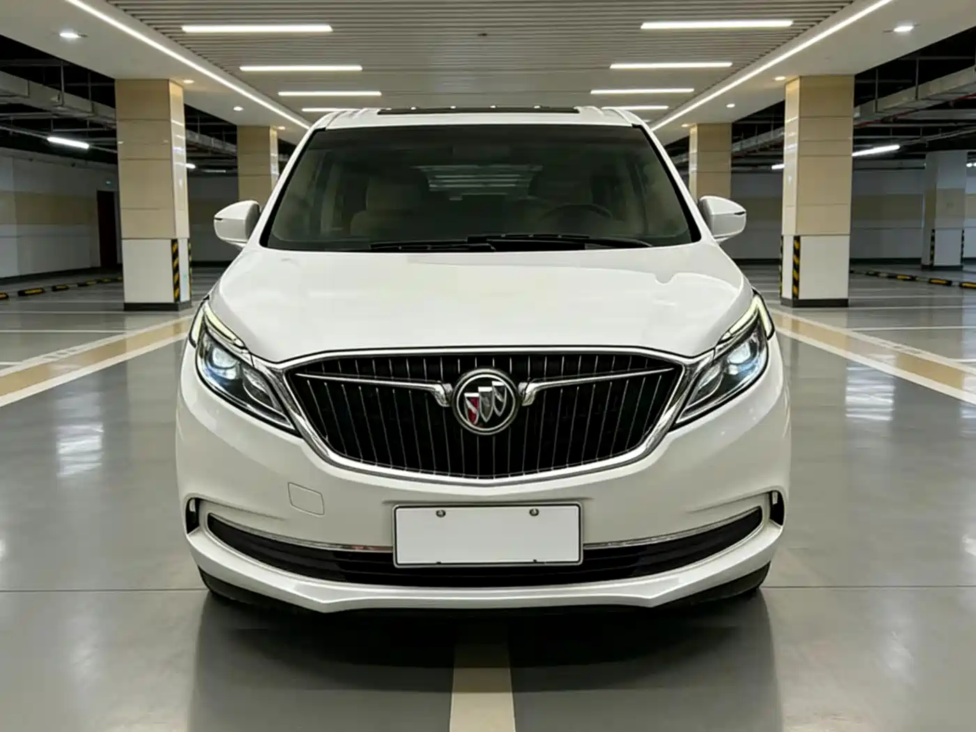 Buick GL8 2018 ES 28T Comfort Type China VI фото 2