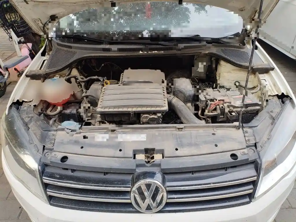 Volkswagen Jetta 2013 1.6L Manual Comfort фото 11