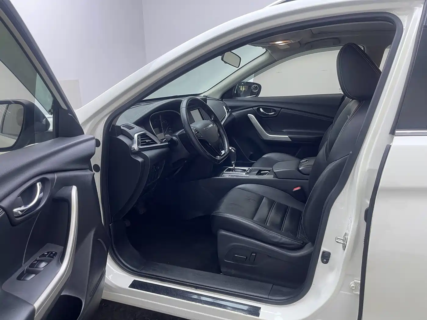 Venucia T90 2018 2017 2.0L CVT Smart Edition