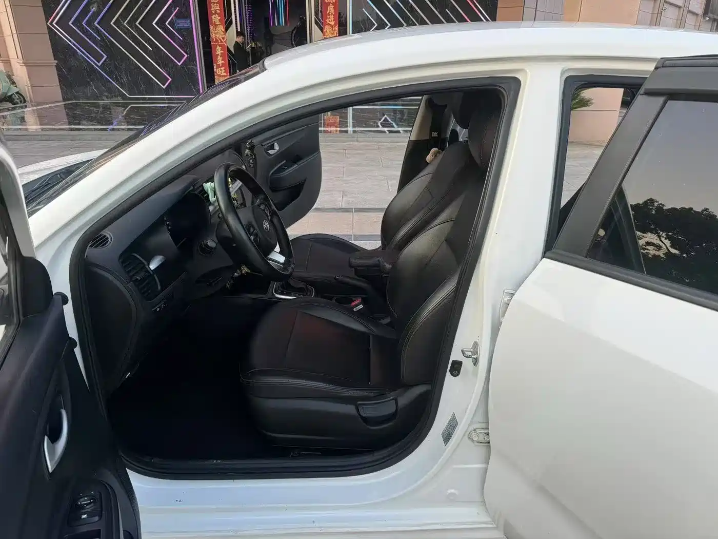 Kia K2 2017 Sedan 1.4L AT GLS фото 6