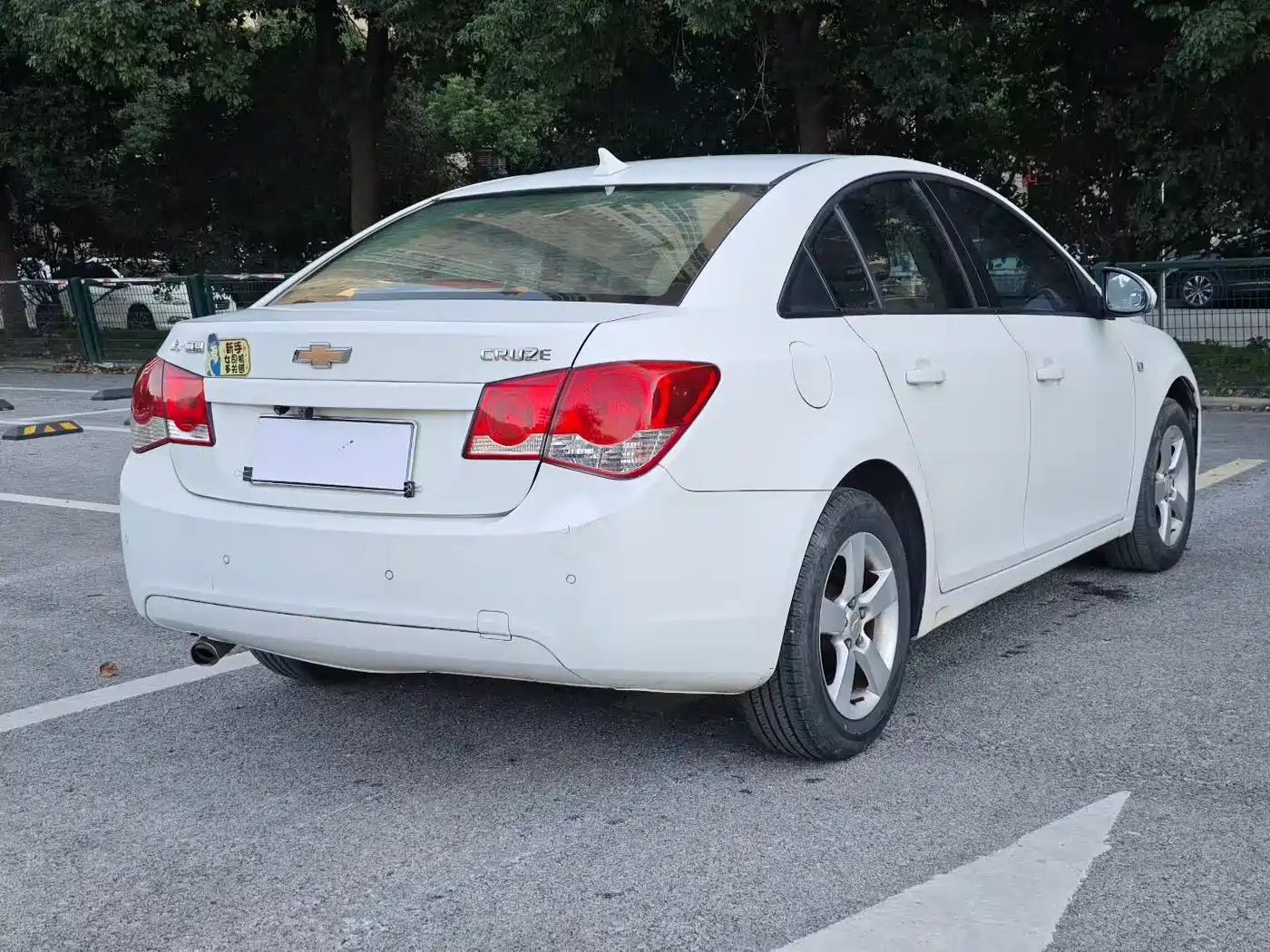 Chevrolet Cruze 2013 Model 1.6L SE AT фото 7