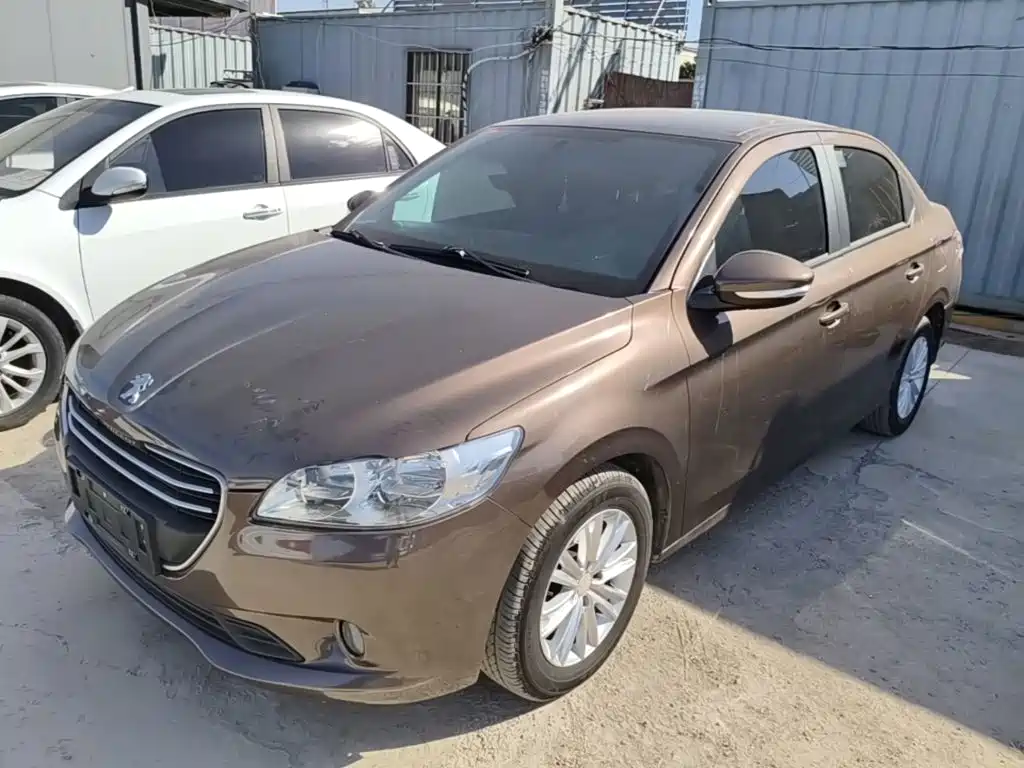 Photo 1 - Peugeot 301