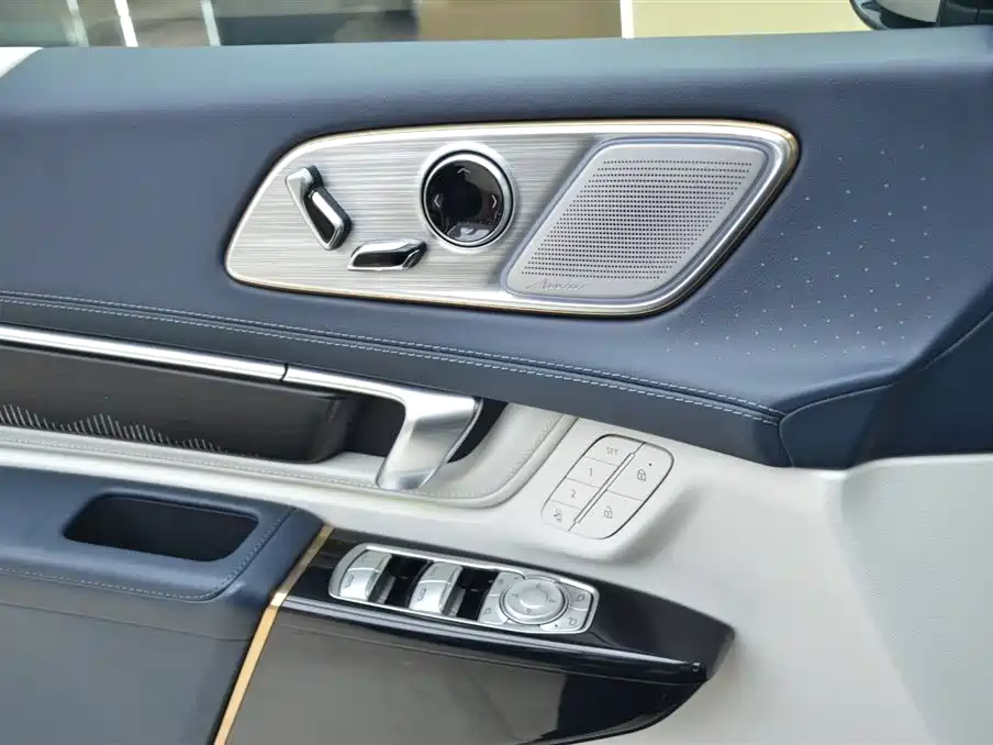 Buick Century 2023 2.0T 4-Seat Private Edition фото 6