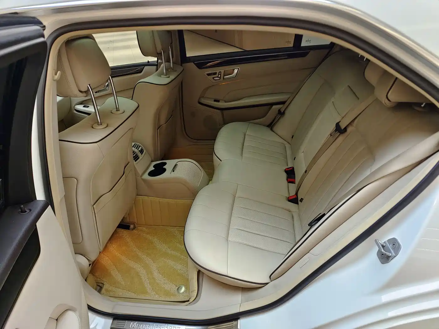 Mercedes-Benz E-Class 2015 Facelift E 260 L Sport фото 9