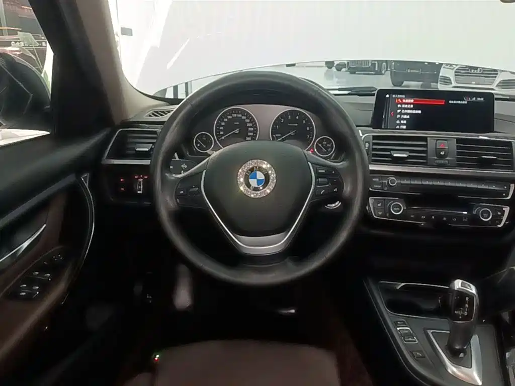 BMW 3 Series 2019 320Li Fashion Type фото 11