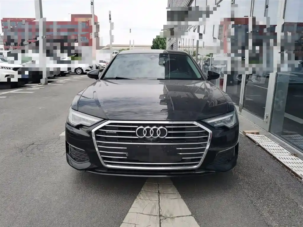 Audi A6L 2021 45 TFSI quattro Exclusive Elegance фото 5