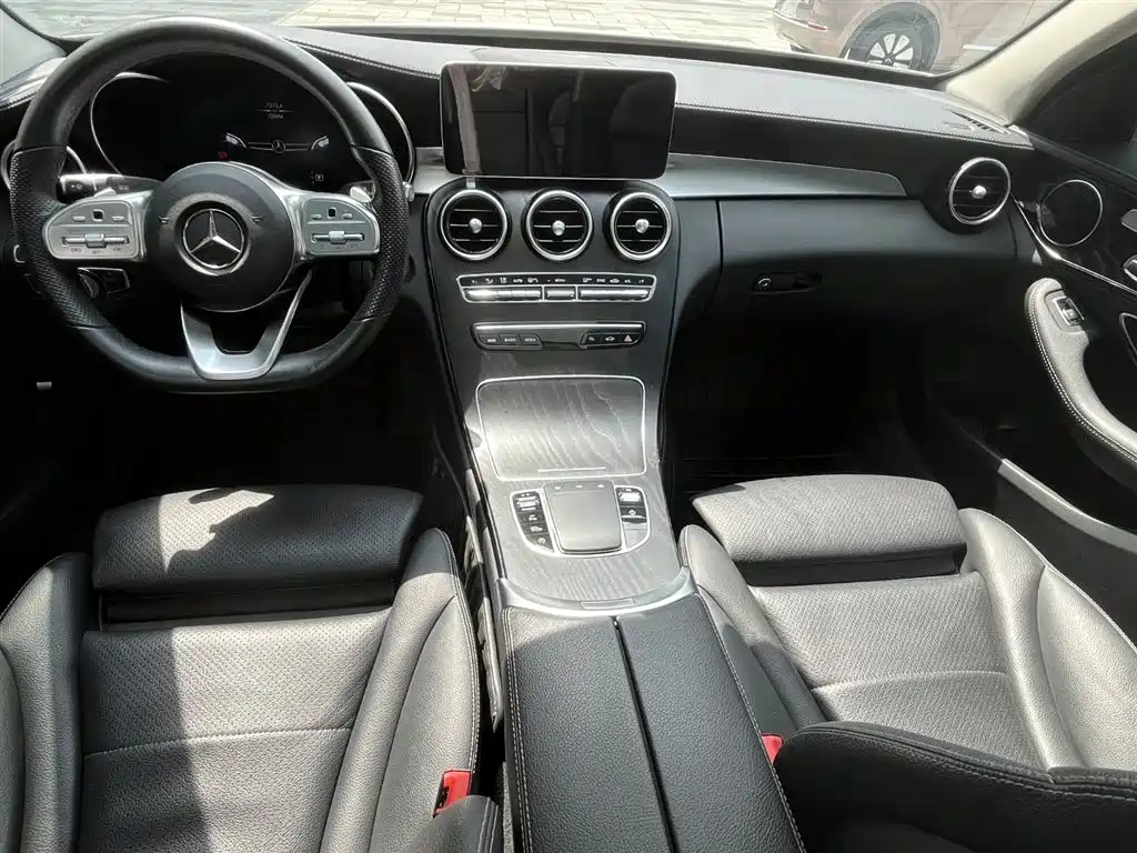 Mercedes-Benz C-Class 2020 Facelift C 260 L Sport фото 20