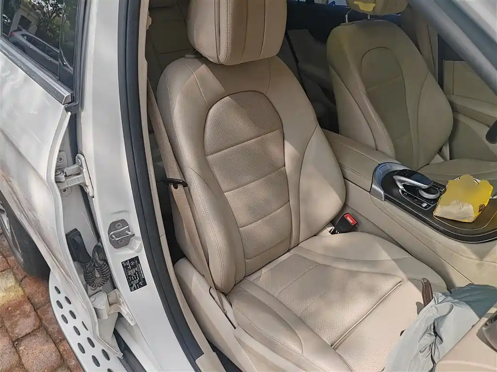 Mercedes-Benz GLC 2017 GLC 300 4MATIC Dynamic фото 20