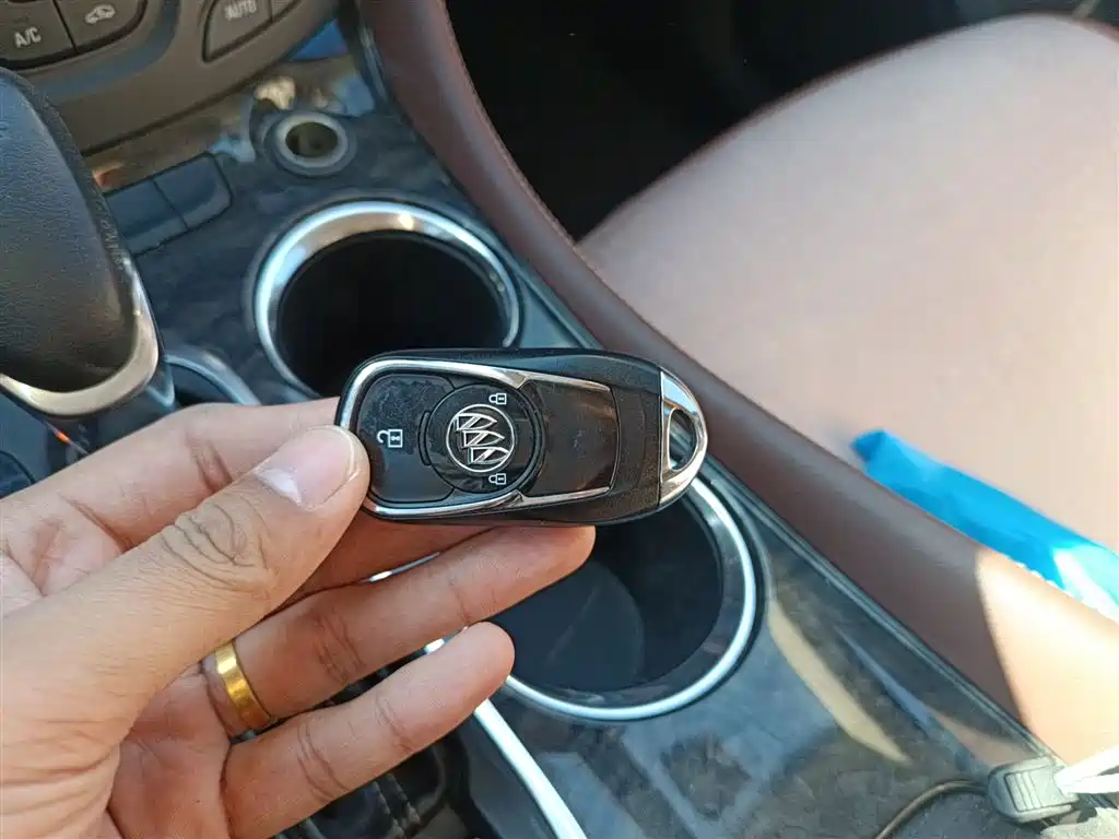 Buick Envision Plus 2016 20T 2WD Elite фото 12