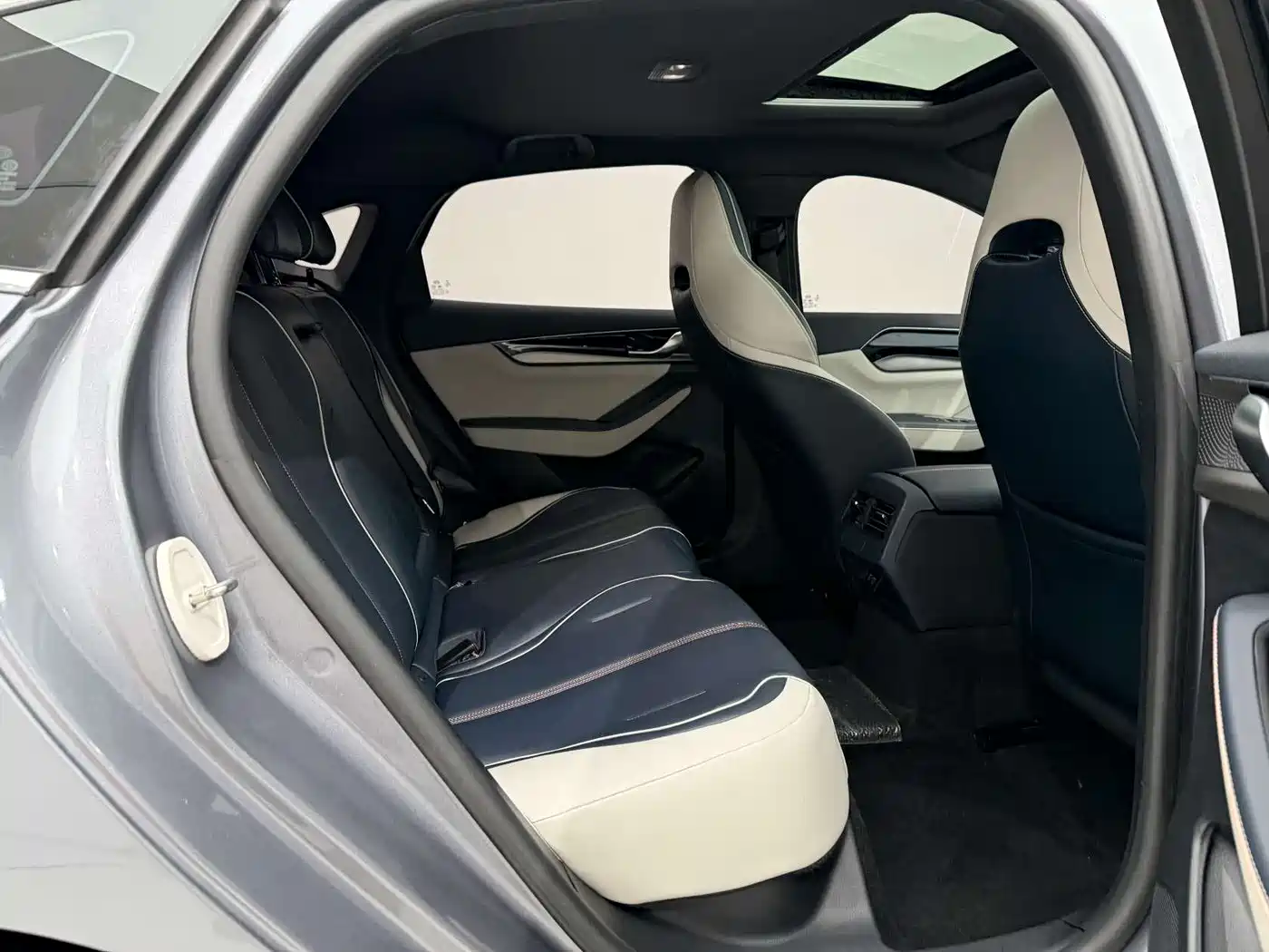 BYD Qin PLUS 2021 EV 500KM Luxury Model фото 18