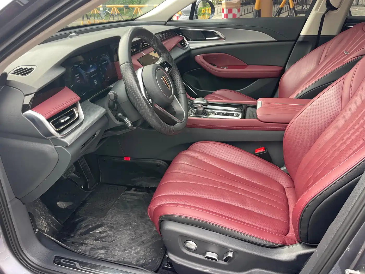 Hongqi H5 2024 2.0T Automatic Smart Connect Flag Smooth Edition фото 6