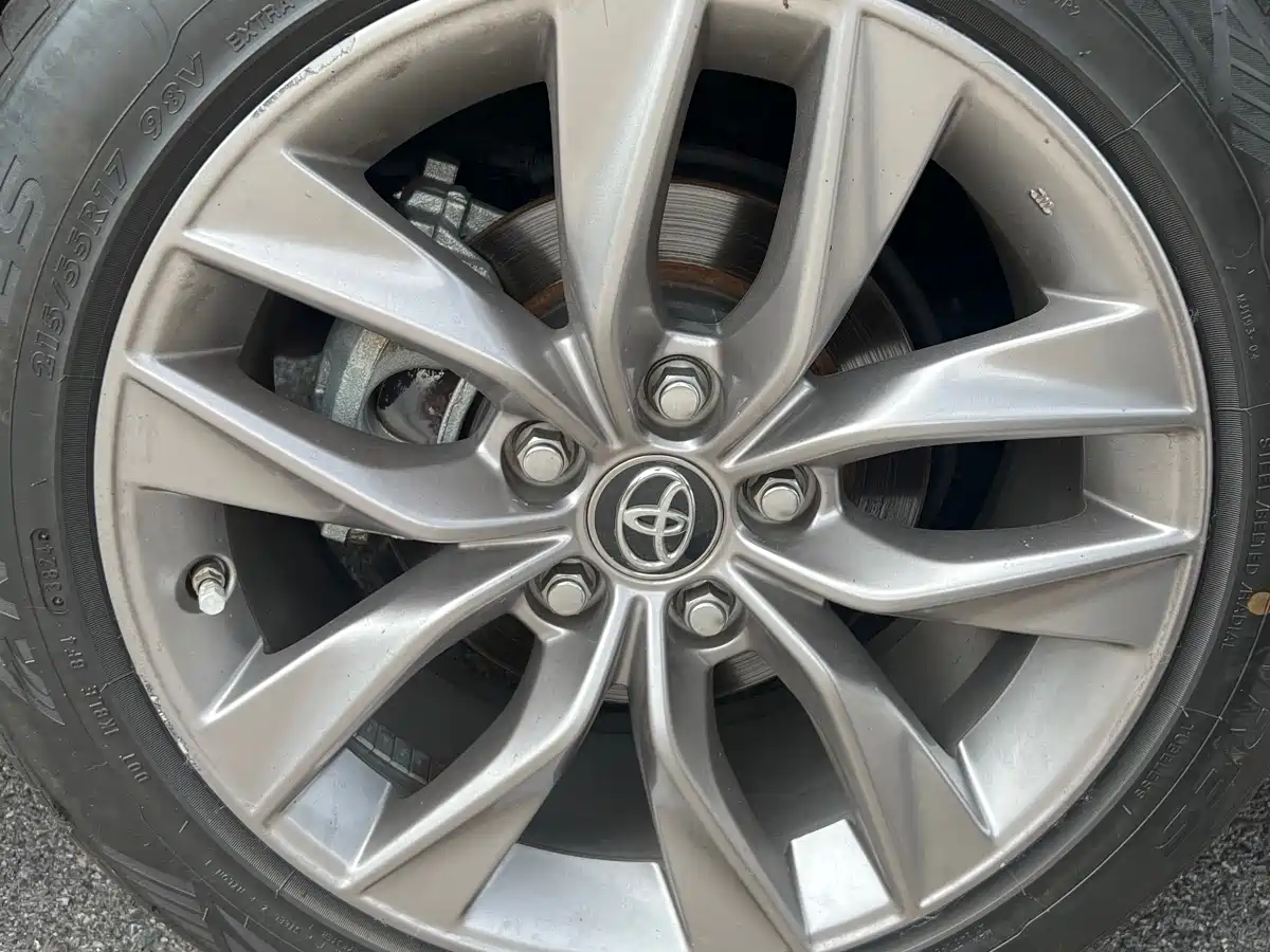 Toyota Avalon 2021 2.5L Luxury Edition фото 11