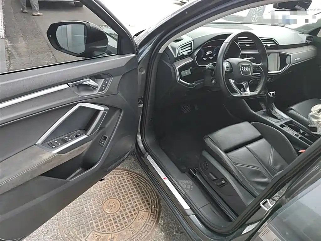 Audi Q3 2020 40 TFSI Fashion Dynamic фото 23