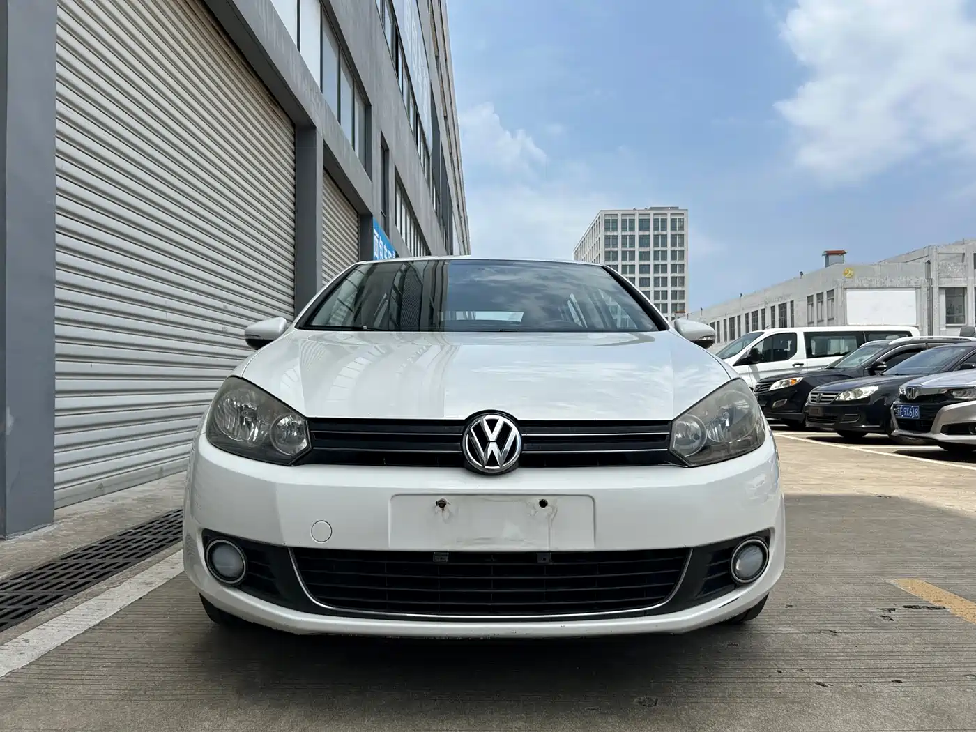 Volkswagen Golf 2012 1.6 Manual Fashion Type фото 3