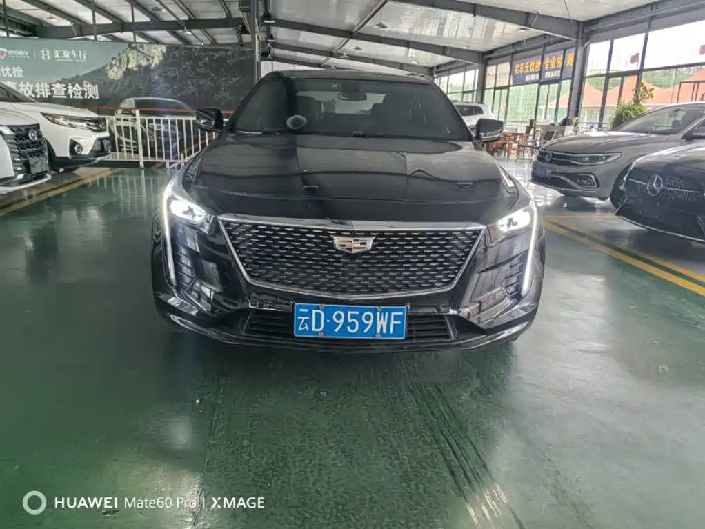 Фото 3 - Cadillac CT6