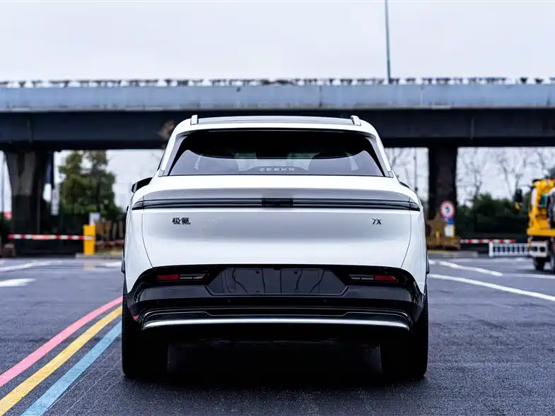 ZEEKR EXTREME KRYPTON 7X