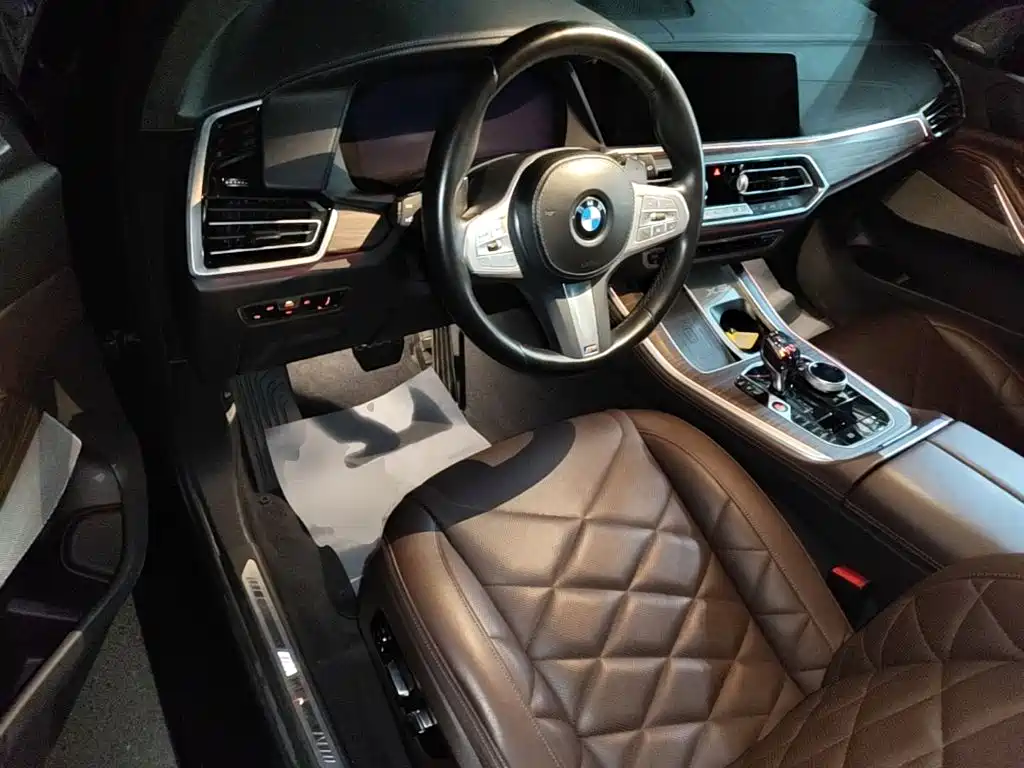 BMW X5 2022 2022 Facelift xDrive 40Li M Sport Package