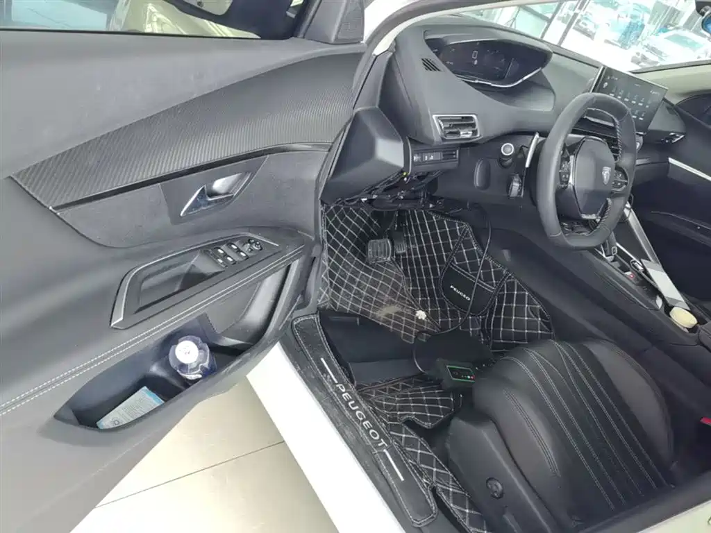 Peugeot 4008 2023 360THP Technology Edition фото 16