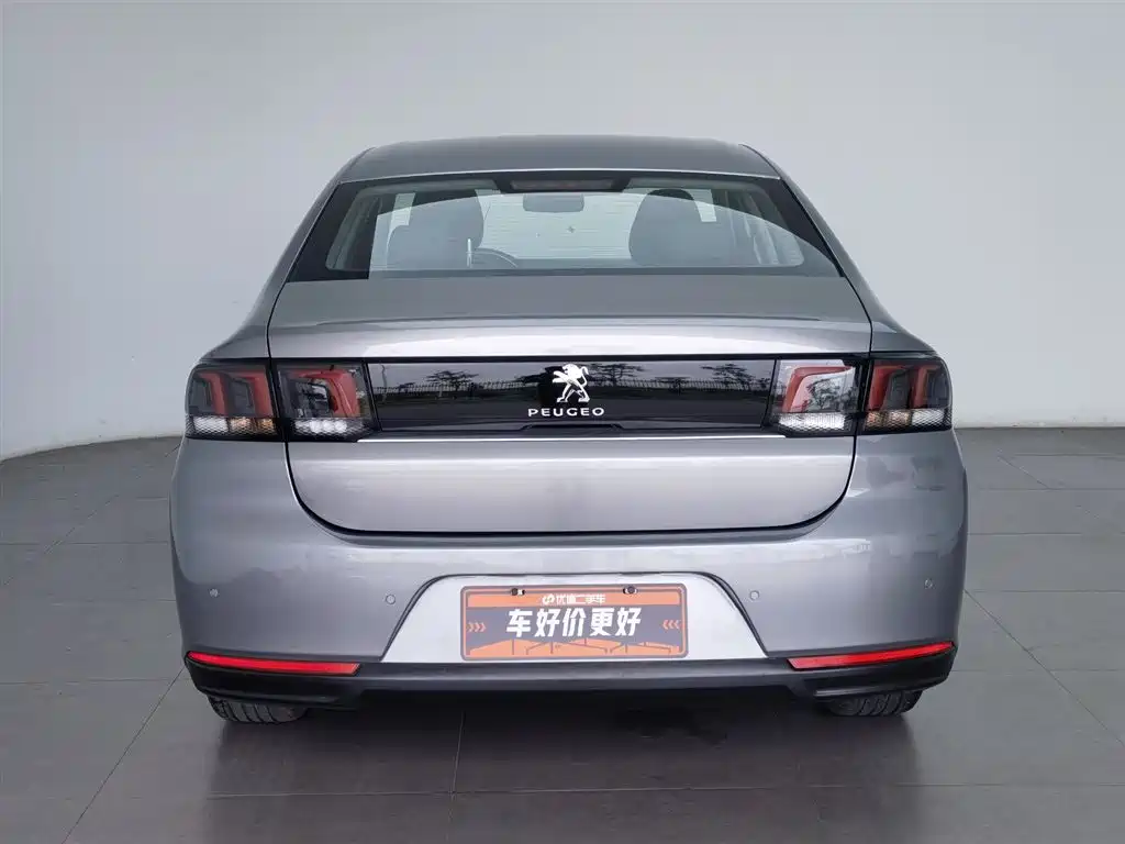 Peugeot 308 2016 1.6L Automatic Luxury фото 4