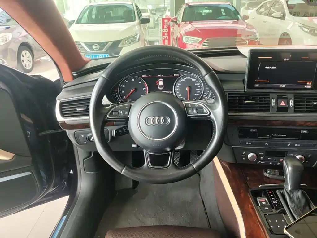 Фото 11 - Audi A7