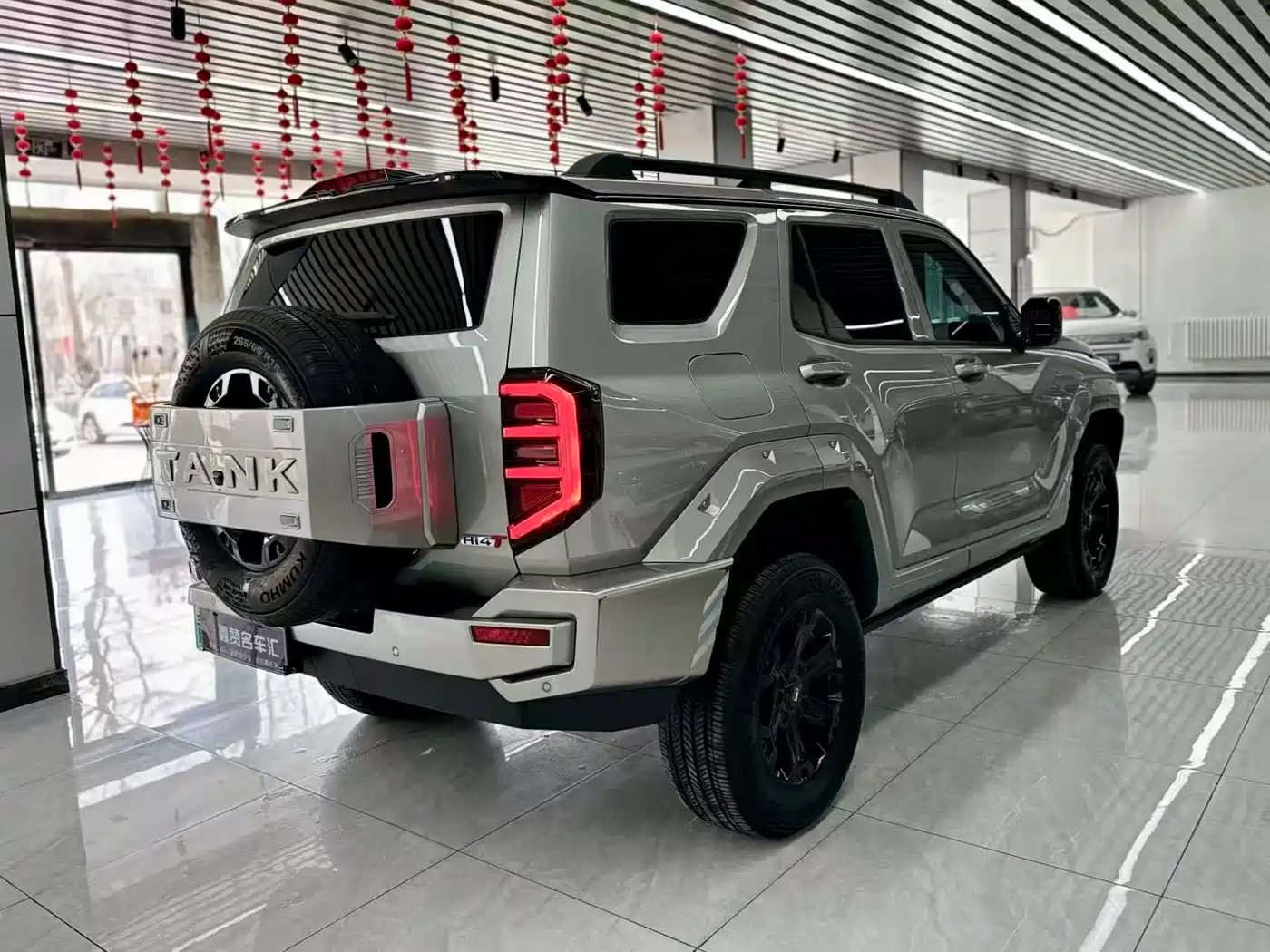 TANK TANK 400 NEW ENERGY