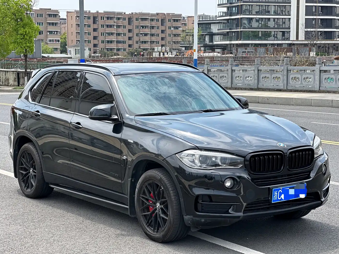 BMW X5 (Import) 2015 xDrive28i фото 3