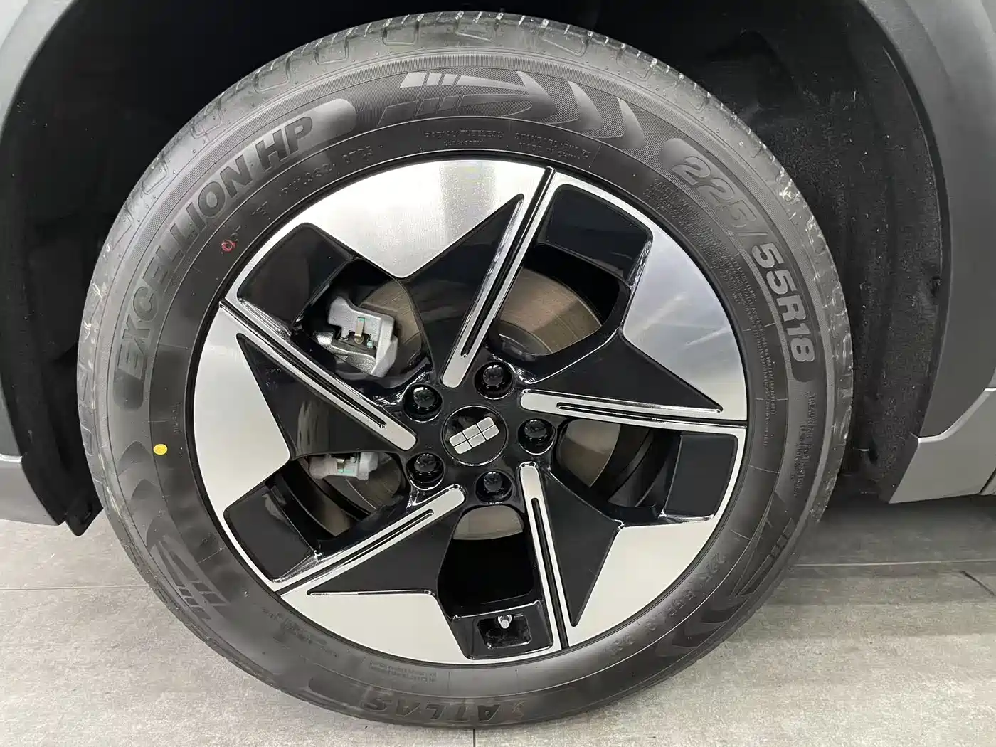 Geely Galaxy Galaxy E5 2026 610km Explorer+ Edition фото 11