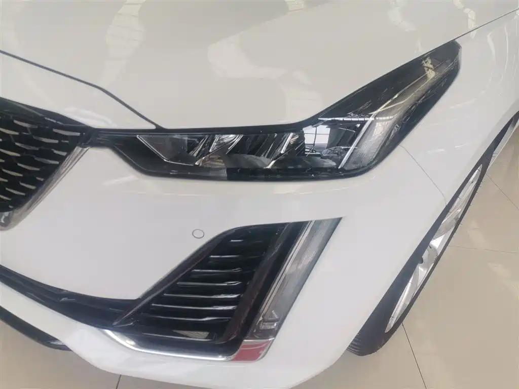 Cadillac CT5 2022 28T Luxury (Standard) фото 24