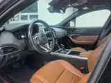 Photo 6 - Jaguar XEL