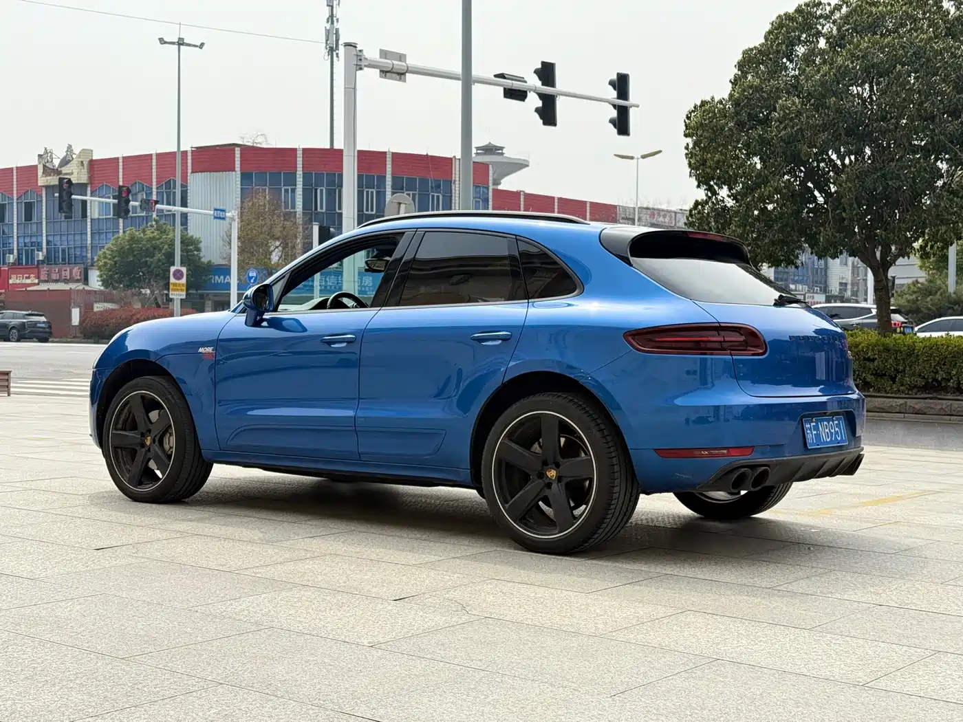 Porsche Macan 2016 Macan S 3.0T фото 6