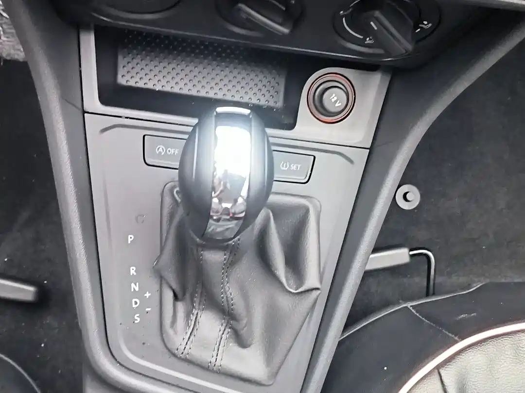 Volkswagen Lavida 2019 Lavida Start 1.5L Auto Trend (China VI) фото 14