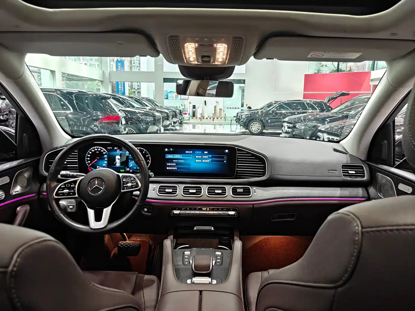 Mercedes-Benz GLE 2023 GLE 450 4MATIC Luxury фото 11