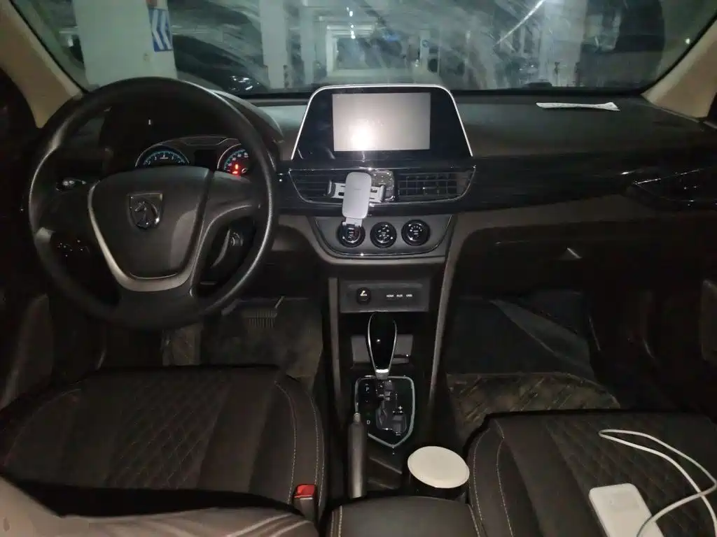 Baojun 630 2016 2016 1.5L Auto Comfort