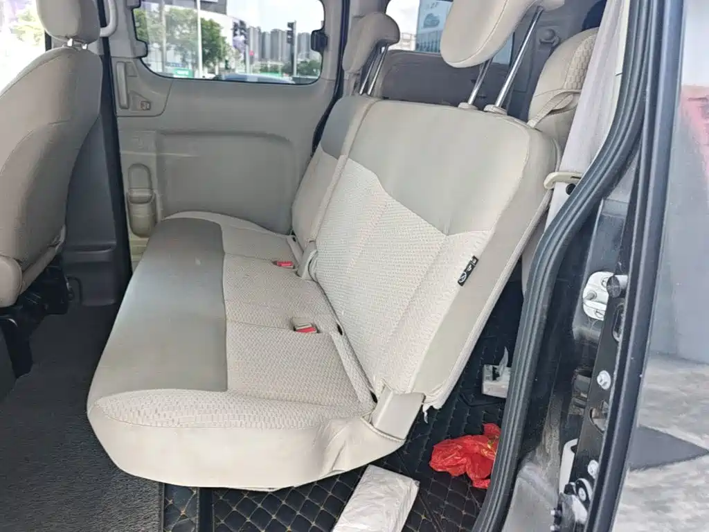 Nissan NV200 2017 2016 Facelift 1.6L CVT Luxury