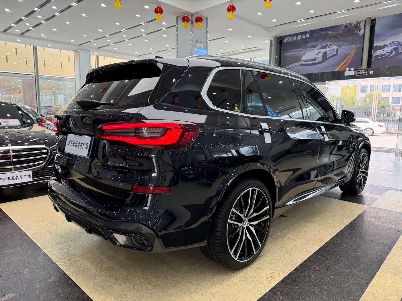BMW X5 2022 Facelift xDrive 40Li M Sport Package фото 31