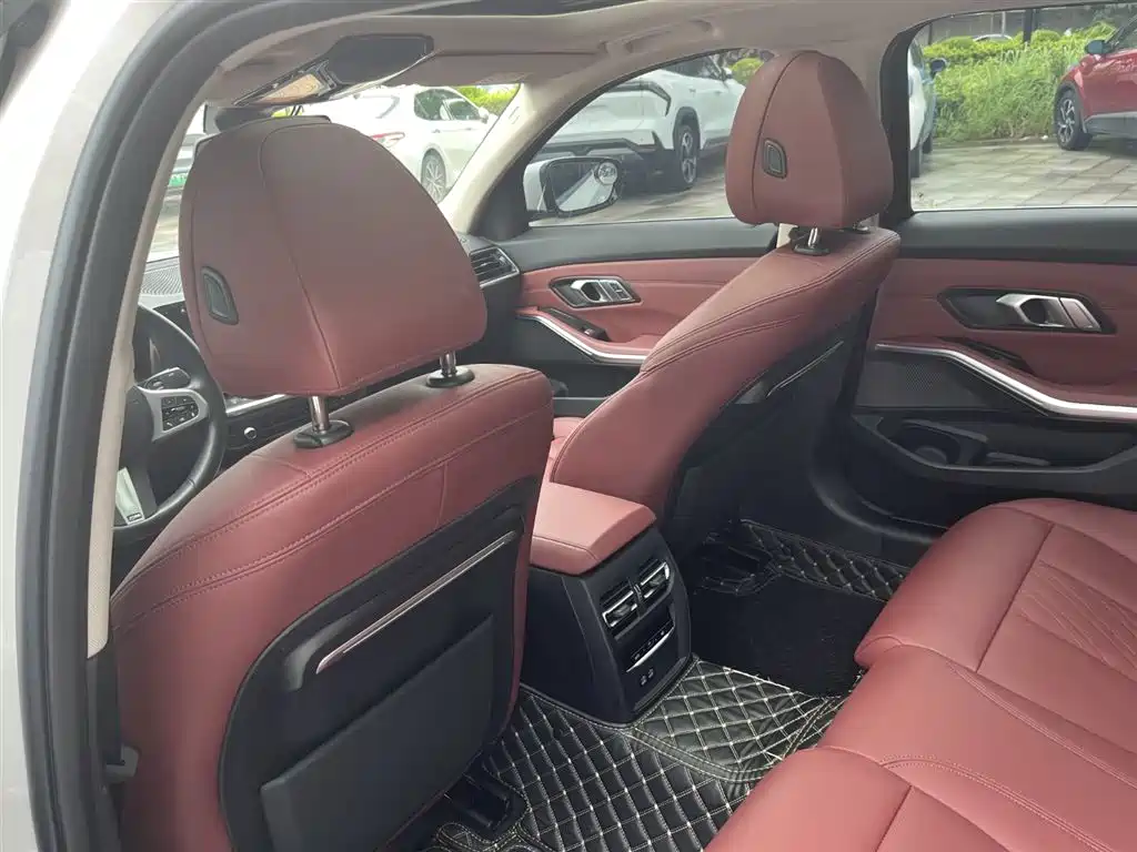 BMW 3 Series 2022 Facelift 325Li M Sport Package фото 18