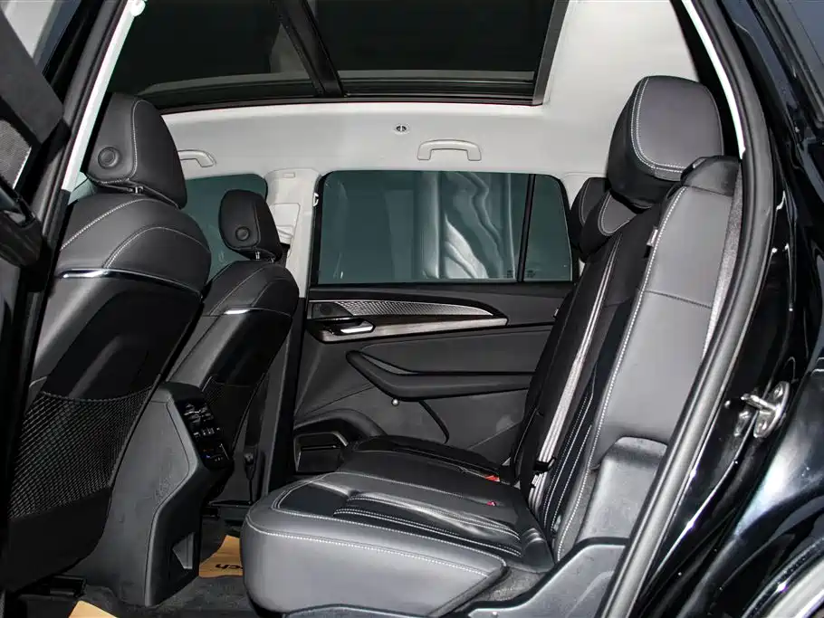 Audi Q6 2024 2024 40 TFSI quattro Cloud View Yulin Package 7-seater