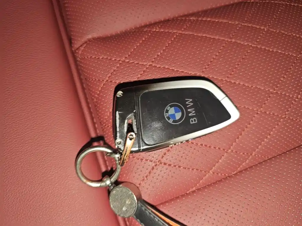 BMW i3 2024 eDrive 35 L фото 9